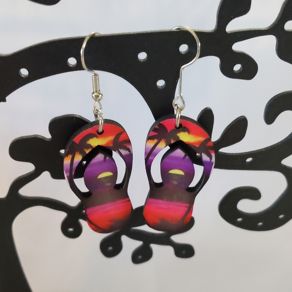 Palm Trees at Sunset Flip Flop Earrings - Picture 2 of 7